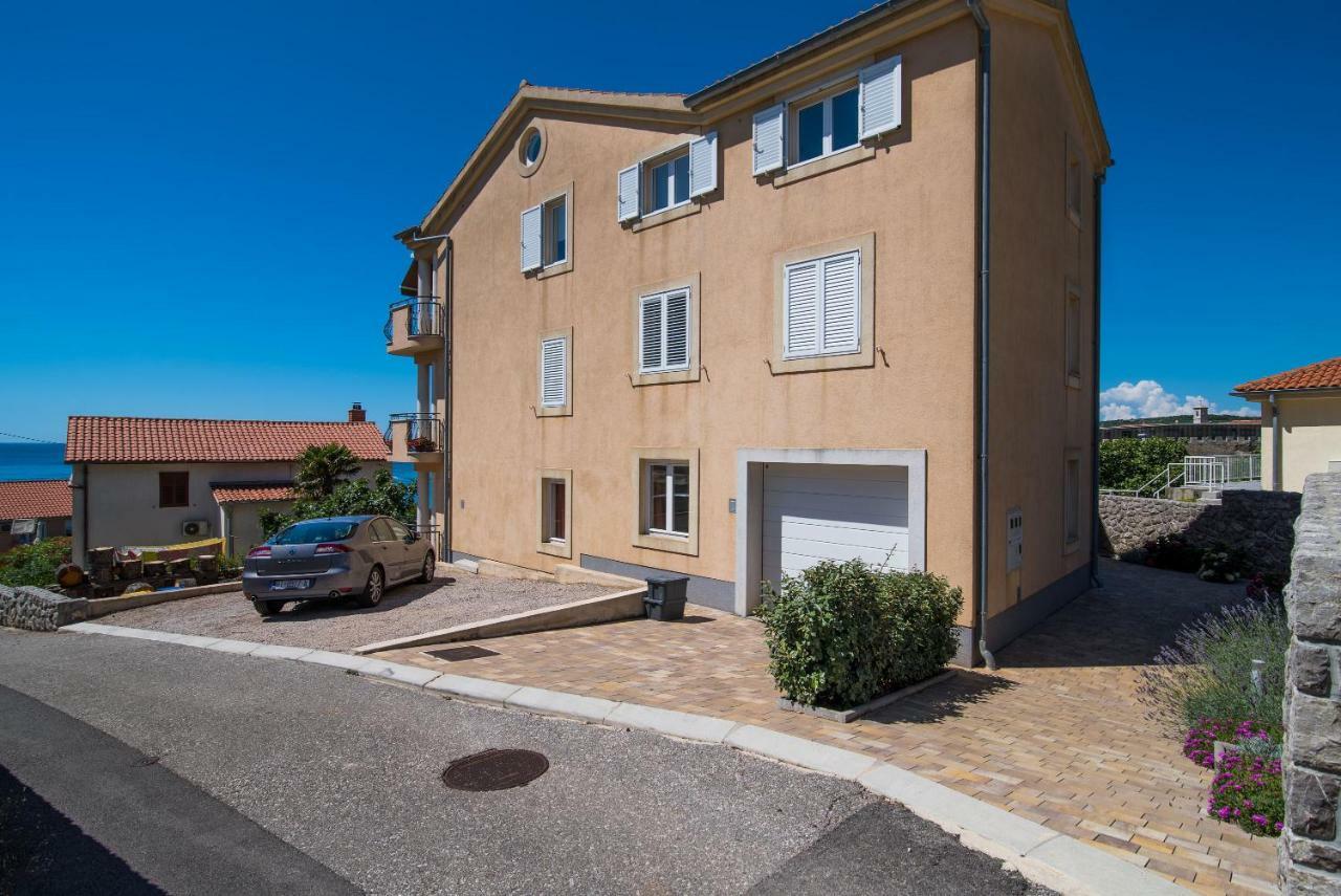 Franko & Ana Apartments Крк Экстерьер фото