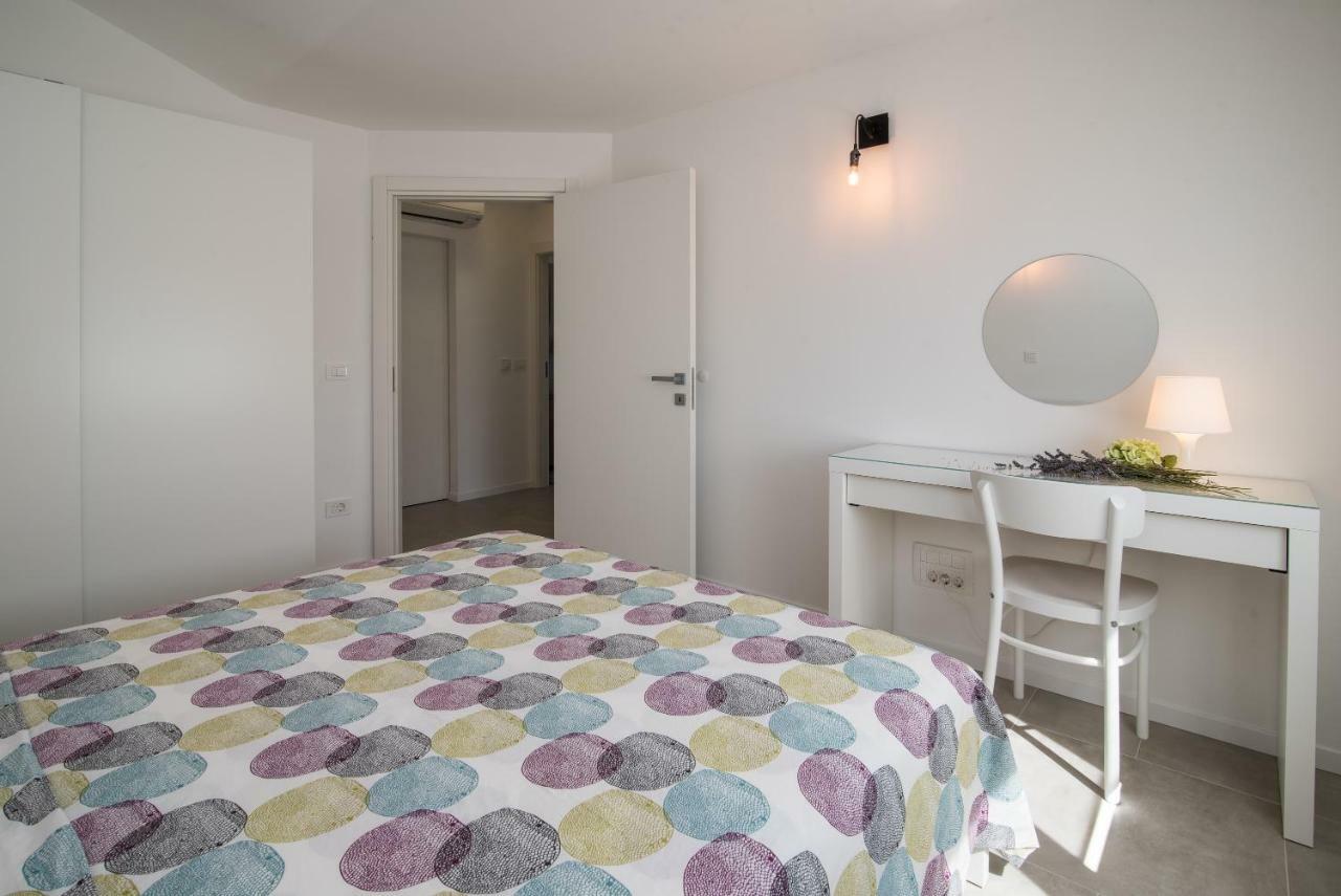 Franko & Ana Apartments Крк Экстерьер фото